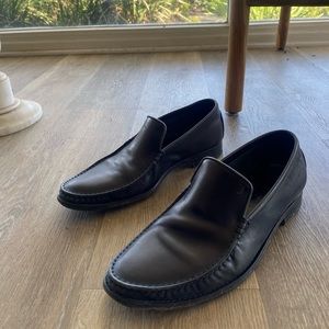 Tod’s Black Leather Loafers